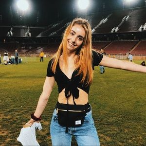 Meet your Posher, Gabby